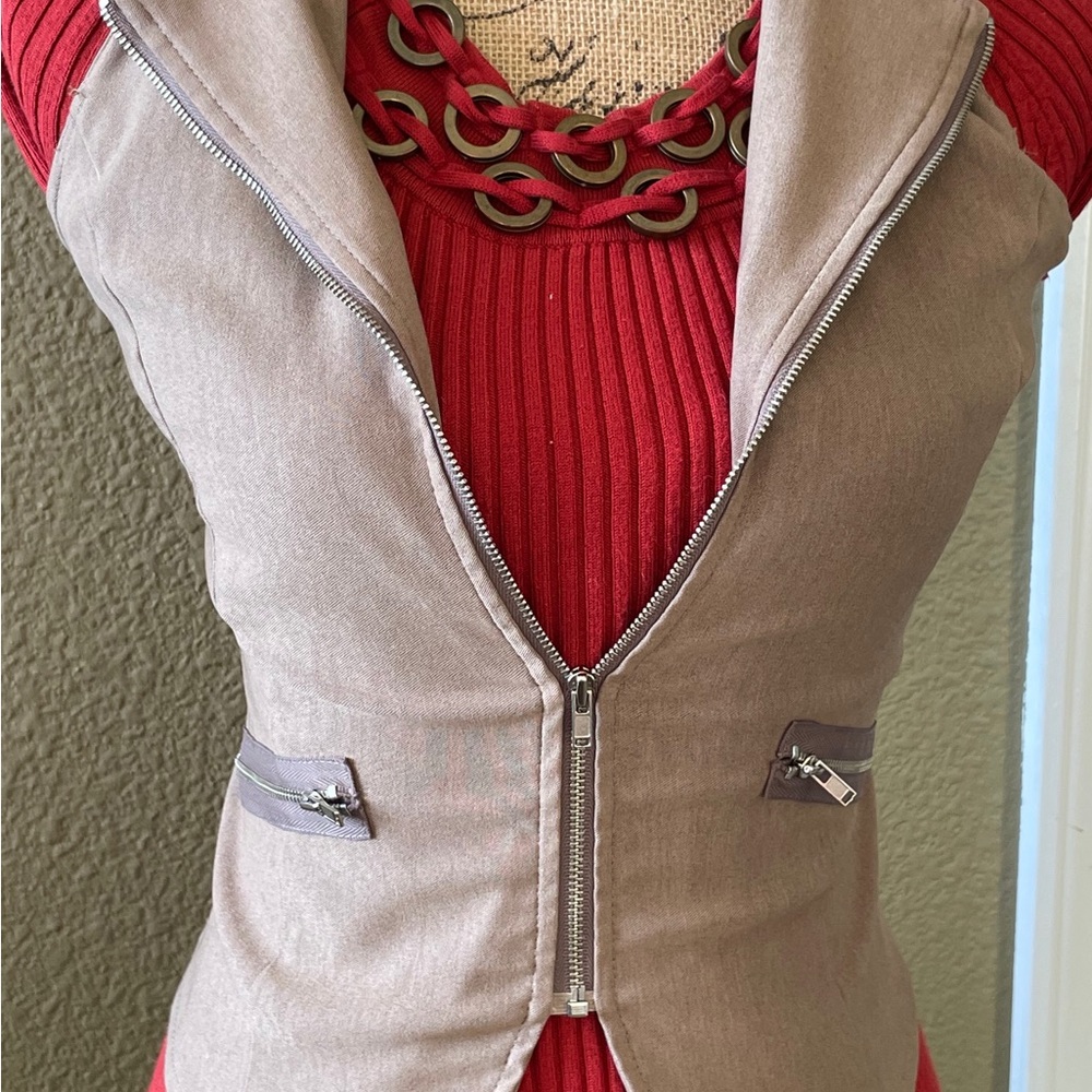 Stylish halter top style vest/ shirt made by Imagination.Shirt not included